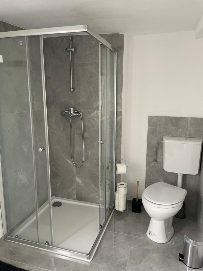 Ferienwohnung Monteurwohnungen Kassel Zentral Lll Екстериор снимка