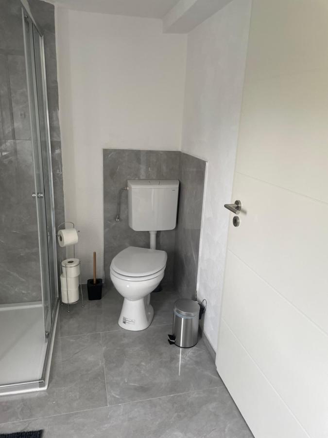 Ferienwohnung Monteurwohnungen Kassel Zentral Lll Екстериор снимка